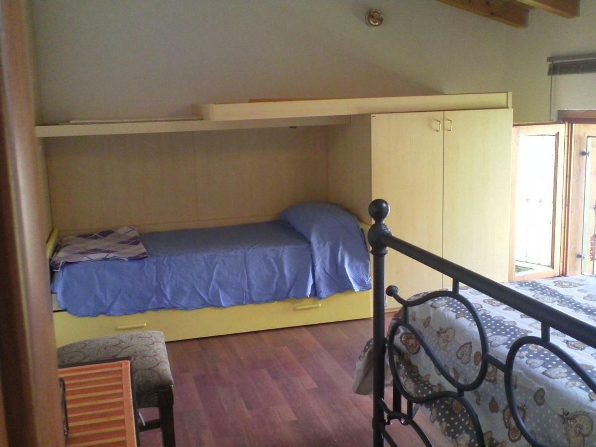 B&B I Ghiri Canzo Exterior photo